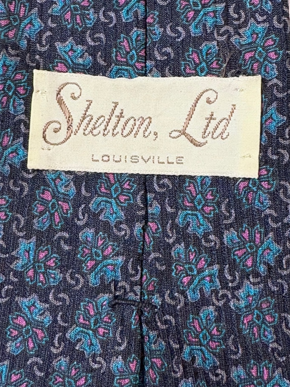 Vtg Shelton Ltd Louisville Silk Tie Medallion Geometric Teal Pink Navy